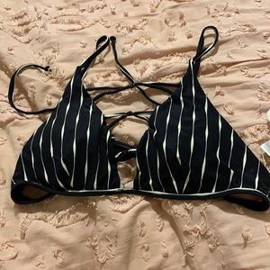 Billabong bikini top